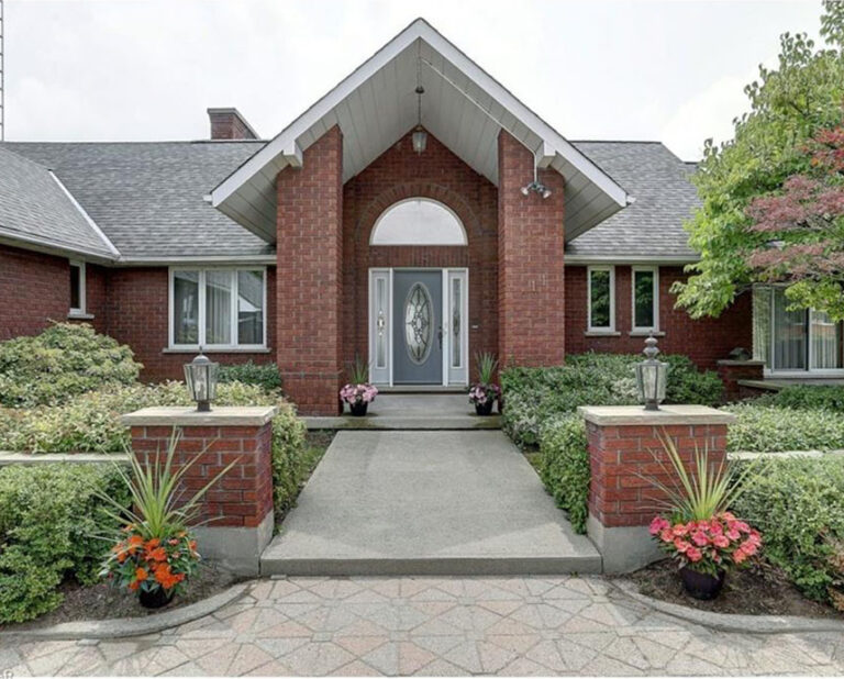 65 Speers Rd 1401